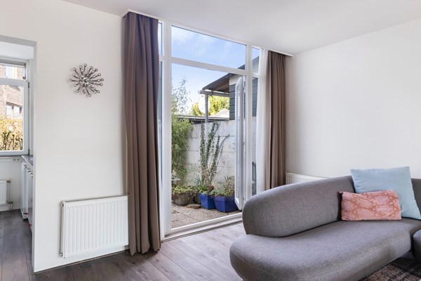 Medium property photo - Bilderdijkstraat 29, 3314 RB Dordrecht